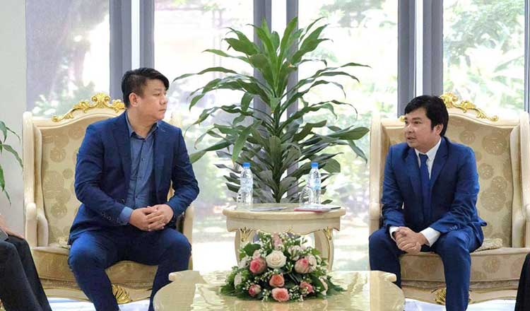 Chinese, local firm keen on setting up textile factory in Cambodia